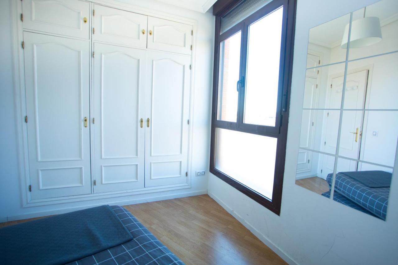 Apartament Glorieta Puerta De Toledo Madrid Exterior photo