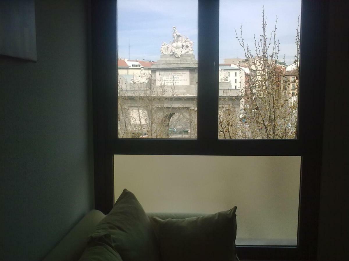 Apartament Glorieta Puerta De Toledo Madrid Exterior photo
